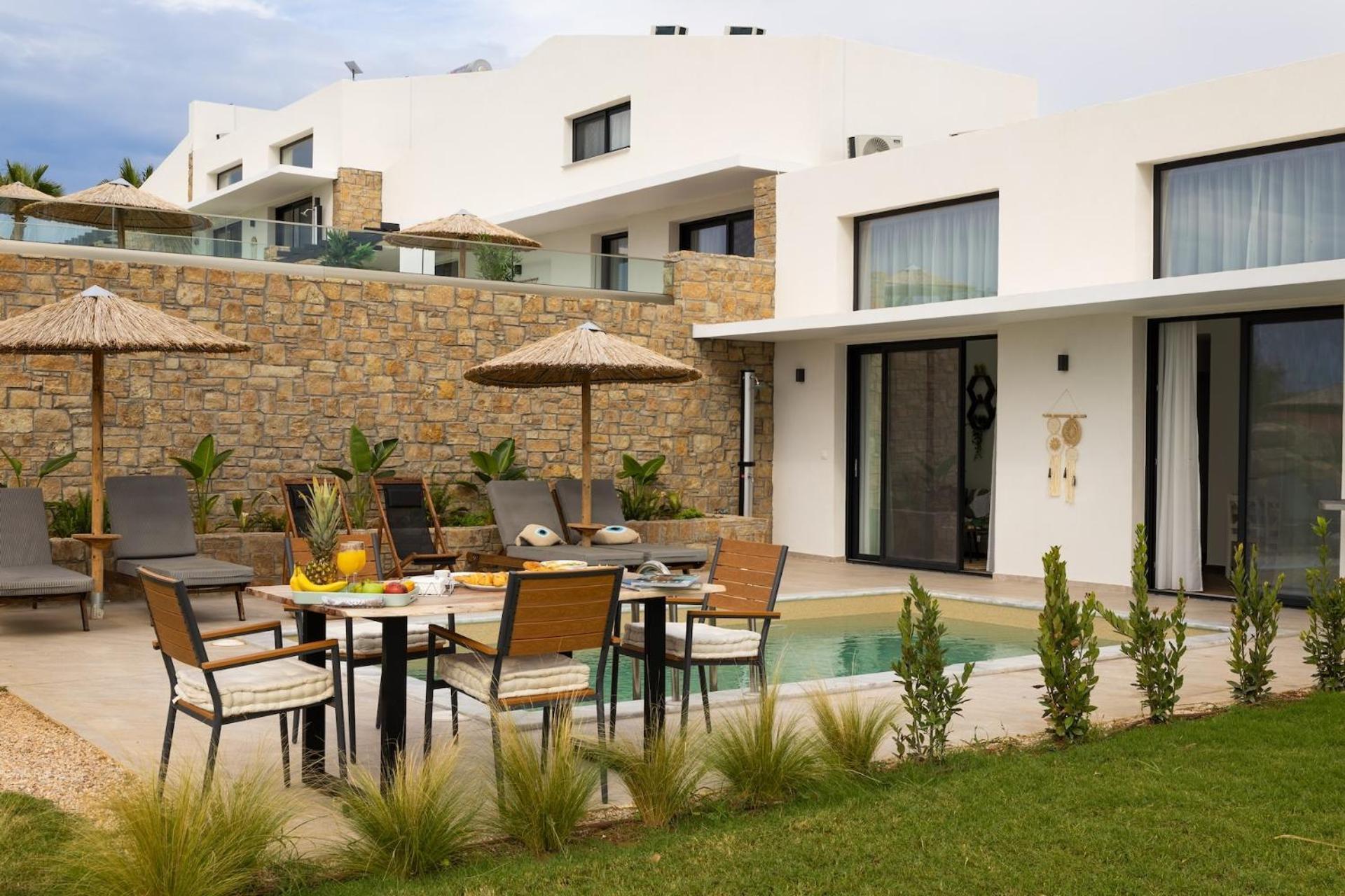 Flamingo View Suites & Villas Неа Потидея Екстериор снимка